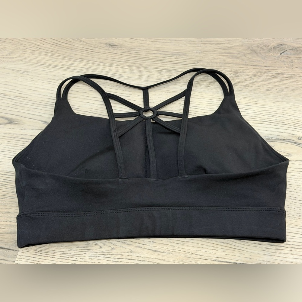 NEW Sol & Mane Strappy Sports Bra - size Medium NEW - Picture 3 of 4